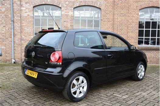 Volkswagen Polo - 1.4-16V Comfortline Black edition 2009 126.196 KM Airco Cruise - 1