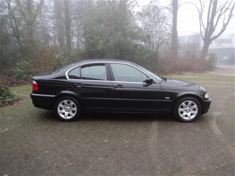 BMW 3-serie - 320i zeer mooie youngtimer - 1