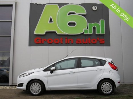 Ford Fiesta - 1.6 TDCi Style Navi Airco PDC Bluetooth - 1