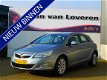 Opel Astra - 1.6 Turbo 5-drs. Cosmo Clima / Cruise Control / PDC / 17