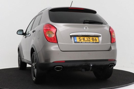 SsangYong Korando - 2.0 Sapphire | Leer | Navigatie | Trekhaak | Org NL - 1