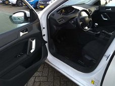 Peugeot 308 SW - 1.6 BlueHDI ECC NAVI PANO PDC LMV