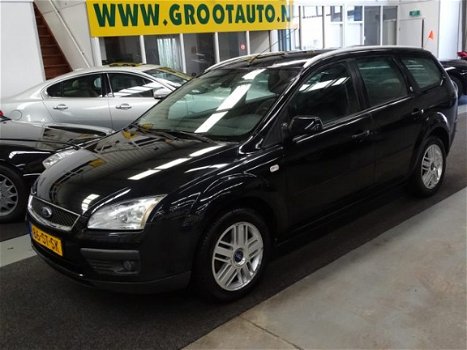 Ford Focus Wagon - 1.6-16V Ghia 1e Eigenaar, Airco, Lederen Interieur, Xenon, Cruise Control - 1