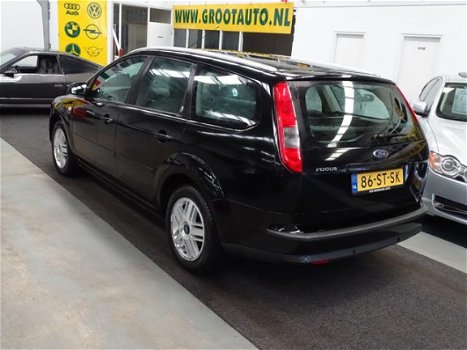 Ford Focus Wagon - 1.6-16V Ghia 1e Eigenaar, Airco, Lederen Interieur, Xenon, Cruise Control - 1