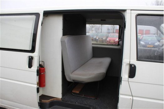 Volkswagen Transporter - 1.9 TD 332 DC radio, APK tot 30-05-2020, trekhaak, 2 achterdeuren, dubbel c - 1