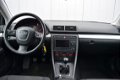 Audi A4 - 2.0 TDI 140pk ECC, 18 Inch LMV, Trekhaak, Navigatie - 1 - Thumbnail