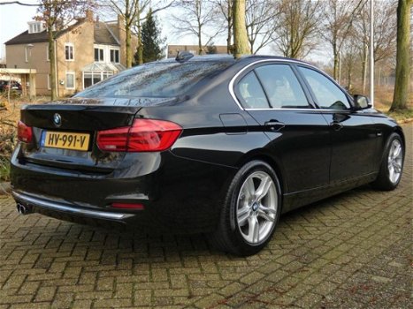 BMW 3-serie - 320d EDE Luxury dealer onderhouden leer navigatie automaat - 1
