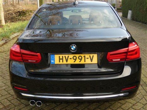 BMW 3-serie - 320d EDE Luxury dealer onderhouden leer navigatie automaat - 1