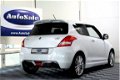 Suzuki Swift - 1.6 Sport 136pk XENON KEYLESS CRUISE BLUETH STOELVERW. '12 - 1 - Thumbnail