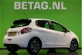 Peugeot 208 - 1.4 e-HDi 5-drs Automaat | Cruise | Navi | Carkit - 1 - Thumbnail