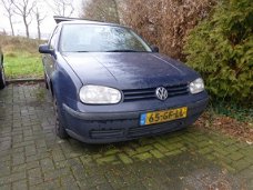 Volkswagen Golf - 1.9 SDI
