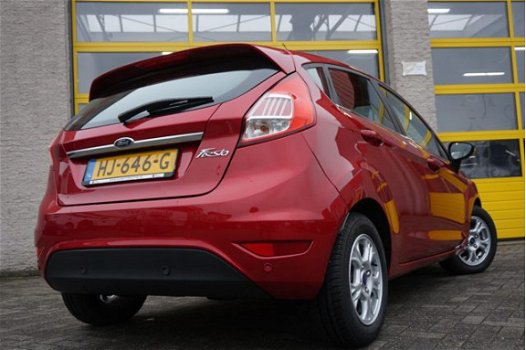 Ford Fiesta - 1.5 TDCi Titanium Lease BJ2015 LED | PDC | Navi | ECC - 1