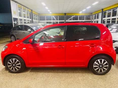 Volkswagen Up! - 1.0 move up BlueMotion / AIRCO / LAGE KM / PANO / NAVI / ACTIE - 1