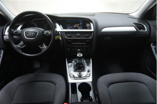 Audi A4 Avant - (J) 2.0 TDI Advance [ Panorama Navi Xenon ] - 1