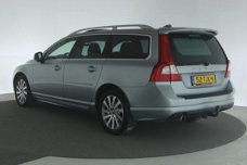 Volvo V70 - T4 Limited Edition Aut. [ xenon schuifdak leder navi ]