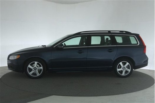 Volvo V70 - T4 Nordic Aut. [ Navi Leder Xenon Trekhaak ] - 1