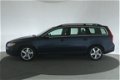 Volvo V70 - T4 Nordic Aut. [ Navi Leder Xenon Trekhaak ] - 1 - Thumbnail