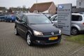 Volkswagen Touran - 1.2 TSI Highline BlueMotion 7p. 105pk Camera | Dealer onderhouden | Navigatie - 1 - Thumbnail