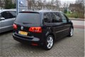 Volkswagen Touran - 1.2 TSI Highline BlueMotion 7p. 105pk Camera | Dealer onderhouden | Navigatie - 1 - Thumbnail