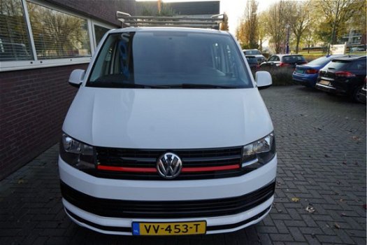 Volkswagen Transporter - 2.0 TDI 180PK L2H1 DC R-Line Navi Airco Trekhaak Imperiaal Uniek - 1