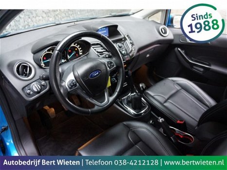 Ford Fiesta - 1.0 | Titanium | Geen import | Navi | Trekhaak - 1