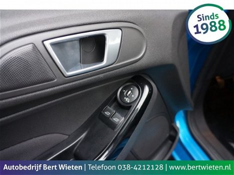 Ford Fiesta - 1.0 | Titanium | Geen import | Navi | Trekhaak - 1