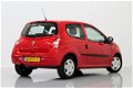 Renault Twingo - 1.2-16V Authentique 77PK, AIRCO | CENTR.VERGR. | STR-BEKR - 1 - Thumbnail