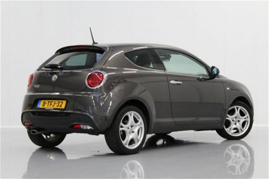 Alfa Romeo MiTo - 0.9 TwinAir Distinctive 105PK, NAVI | CLIMA | CRUISE | LEER | PDC V+A - 1