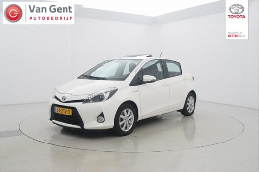 Toyota Yaris - 1.5 Hybrid Aspiration Navigatie Schuifdak Automaat - 1