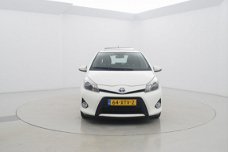 Toyota Yaris - 1.5 Hybrid Aspiration Navigatie Schuifdak Automaat