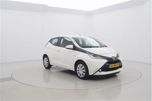 Toyota Aygo - 1.0 VVT-i x-play Automaat 5drs - 1