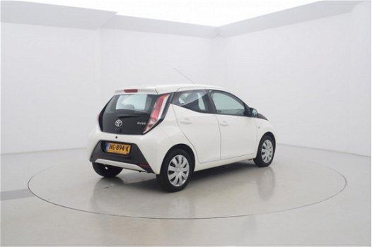 Toyota Aygo - 1.0 VVT-i x-play Automaat 5drs - 1