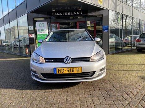 Volkswagen Golf - 1.0 TSI Trendline - 1