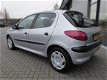 Peugeot 206 - 1.4 XR 5drs. 130.000km NAP - 1 - Thumbnail