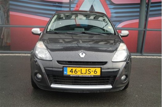 Renault Clio - 1.2 TCe 20th Anniversary CLIMAAT CONTROL /NAVIGATIE /CRUISE /SPORTVELGEN / - 1