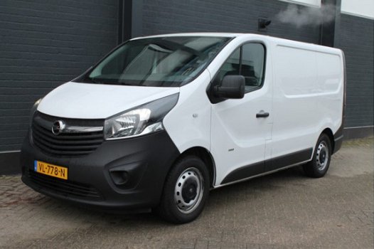 Opel Vivaro - 1.6 CDTI 120PK - Airco - Cruise - PDC - € 9.950, - Ex - 1