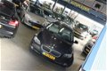 BMW 5-serie Touring - 523i High Executive F1 + Leer + Auto + Chrome + Xenon + Grote Navi - 1 - Thumbnail