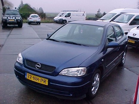 Opel Astra - 1.6 16V 5DRS Njoy AIRCO.CRUISE L.M.V APK 1 - 2021 - 1