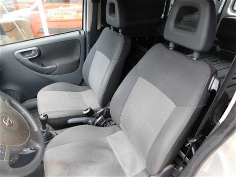 Opel Combo - 1.3 CDTi / BTW / APK 02-01-2021 - 1