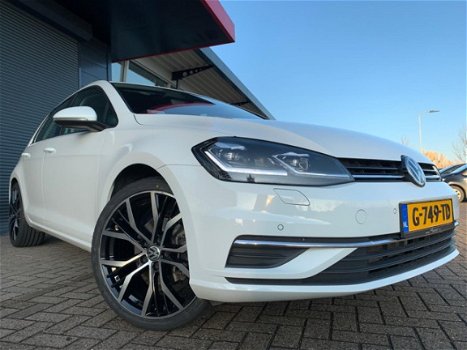 Volkswagen Golf - 1.4 TSI Comfortline #Business#LED - 1