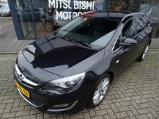 Opel Astra Sports Tourer - 1.4 Turbo Sport *NAVIGATIE* LEDER*CRUISE CONTROL*CLIMATE CONTROL* 18" LIC