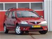 Dacia Logan MCV - 1.6-16V Lauréate 7p - 1 - Thumbnail