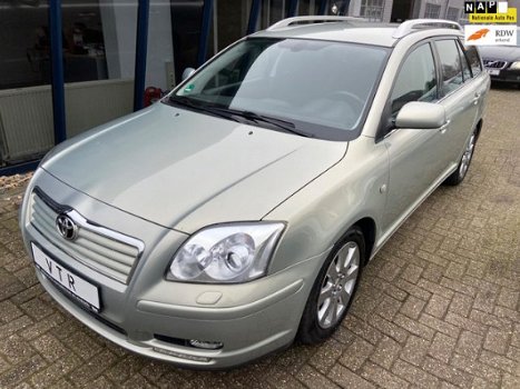 Toyota Avensis Wagon - 2.4 VVTi Executive - 1