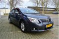 Toyota Avensis Wagon - 1.8 16V VVT-I Dynamic Navigatie - 1 - Thumbnail