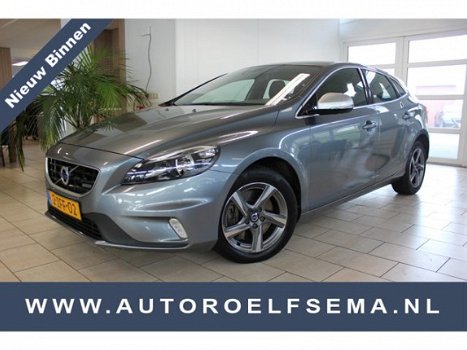 Volvo V40 - 2.0 D4 R-Design Business - 1