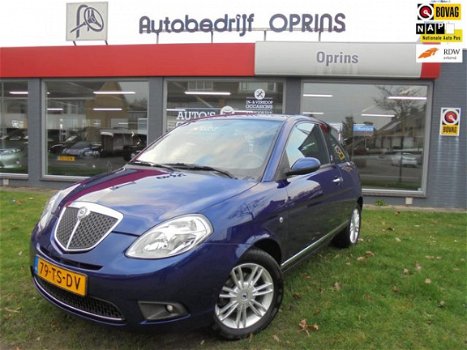 Lancia Y(psilon) - 1.4 Oro Nederlandse Auto met NAP - 1