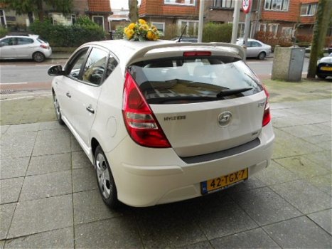 Hyundai i30 - 1.4i i-Drive Cool - 1