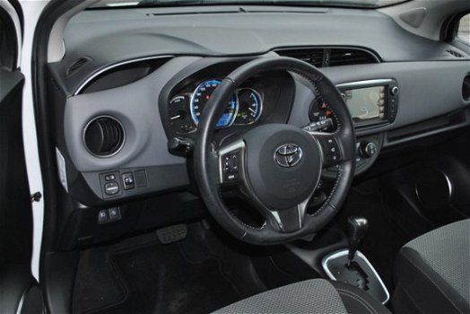 Toyota Yaris - 1.5 Hybrid Trend *Automaat*Navigatiesysteem*Camera - 1