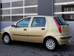 Fiat Punto - 1.2 5Deurs/ Stuurbekrachtiging/RadioCD - 1 - Thumbnail