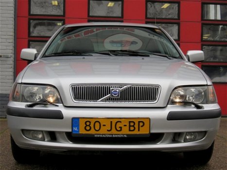 Volvo S40 - 1.8 Europa Elegance //Automaat , LM , Airco // - 1